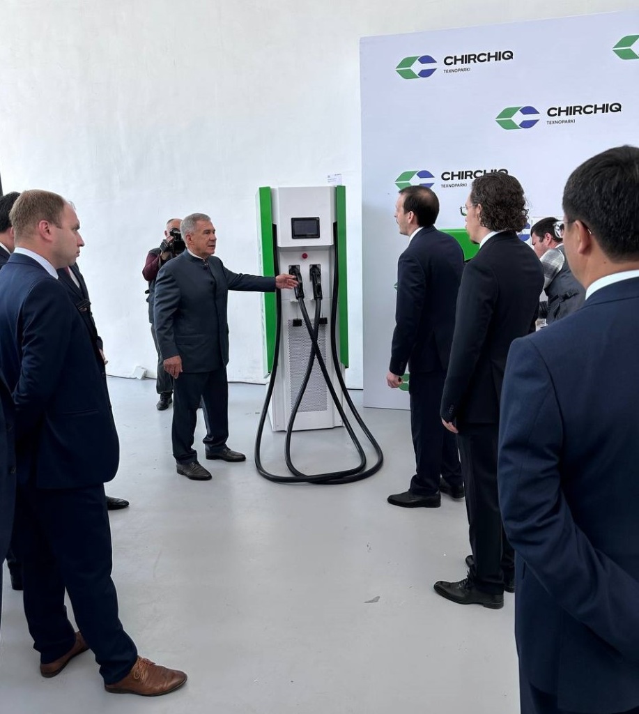 photo_5346285757628795739_y.jpg photo_5346285757628795739_y.jpg